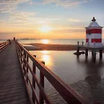 Апартаменты Bright Flat By The